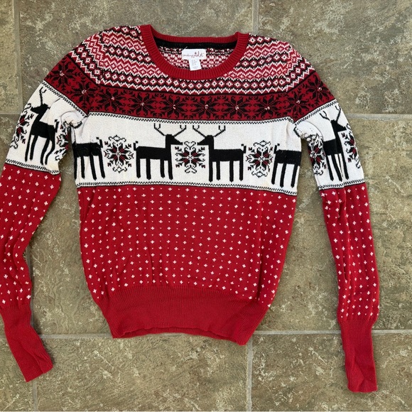 Shrinking Violet Sweaters - Shrinking Violet Red and White Knit Sweater